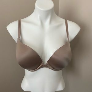 Victoria Secret Push-Up Bra 38C